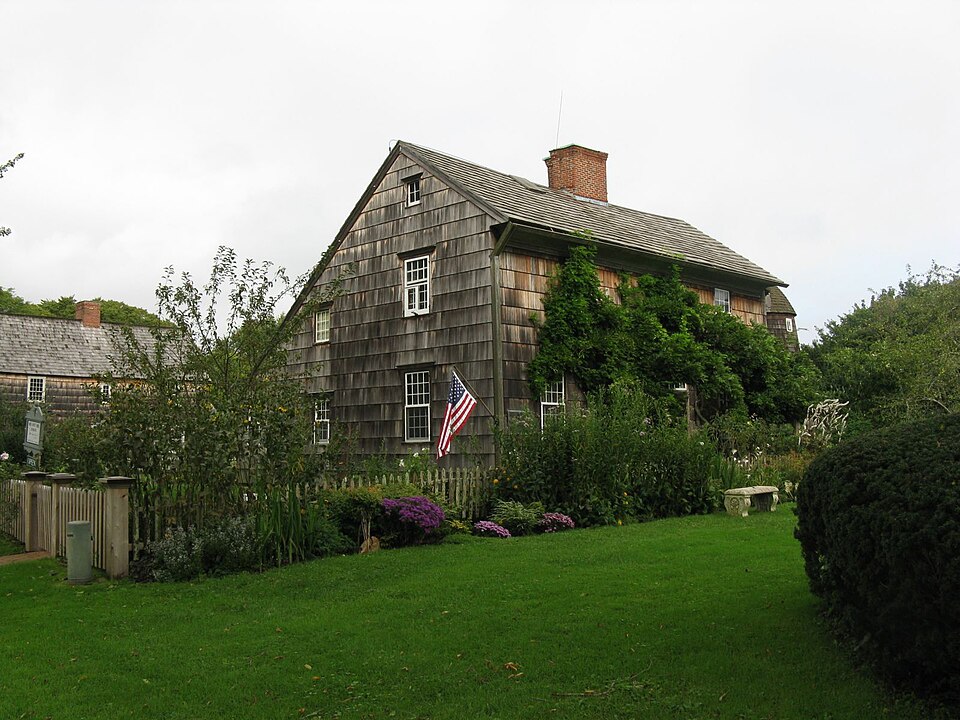 Photograph of East Hampton Village District