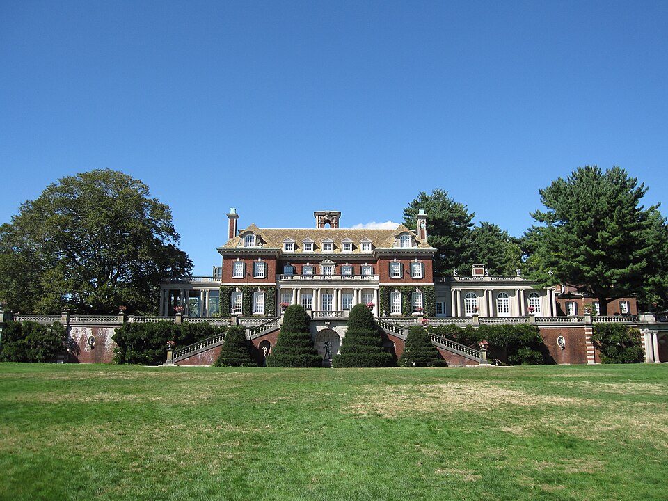 Photograph of Old Westbury Gardens
