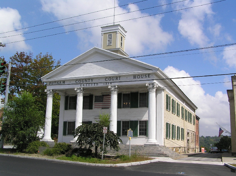 Photograph of Putnam County Courthouse