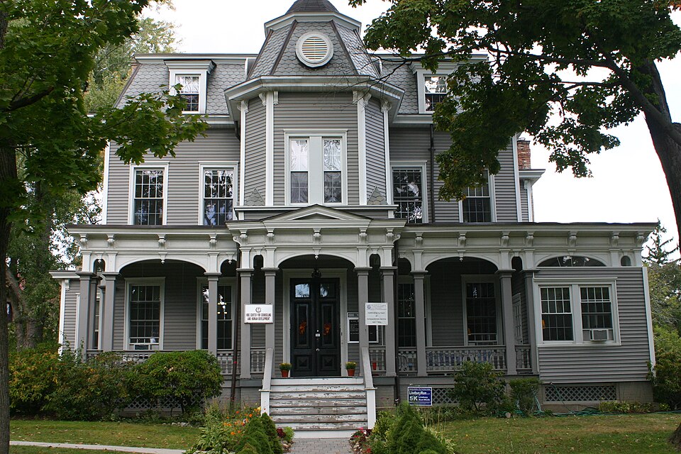 Photograph of Mapleton