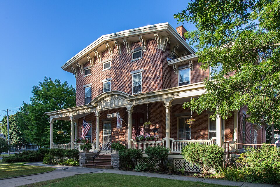 Photograph of Sherman House