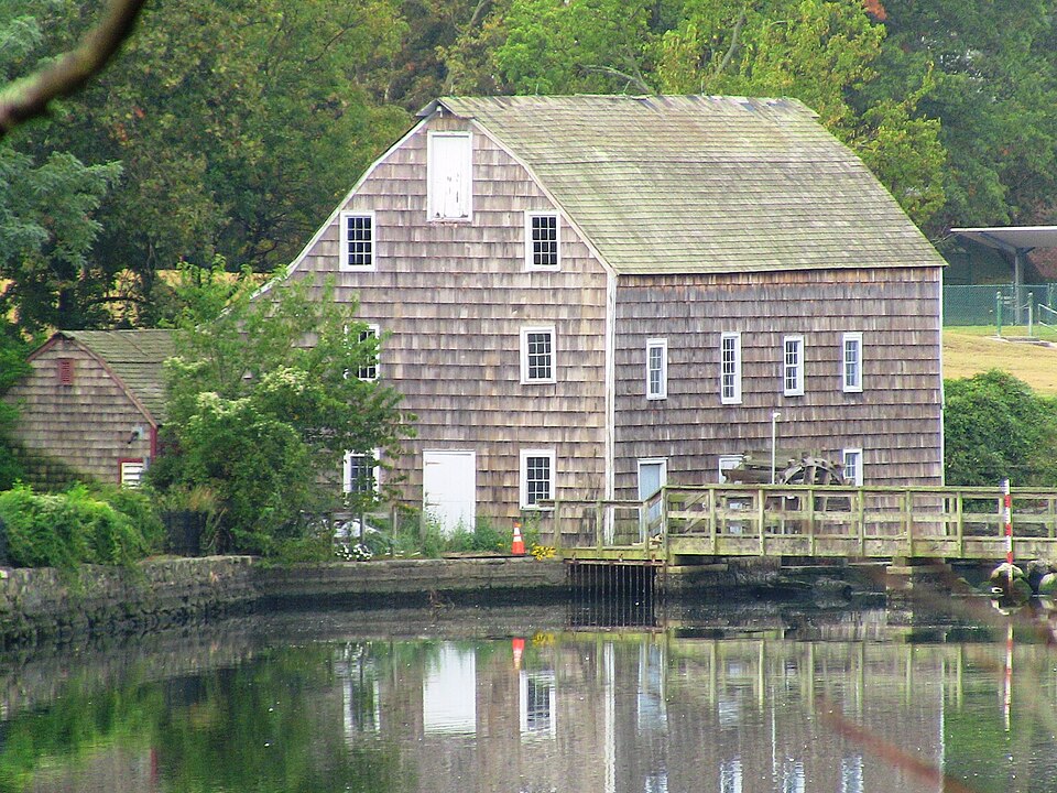 Photograph of Saddle Rock Grist Mill
