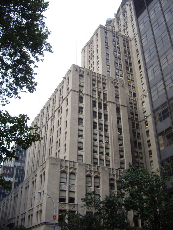 Photograph of New York Life Building
