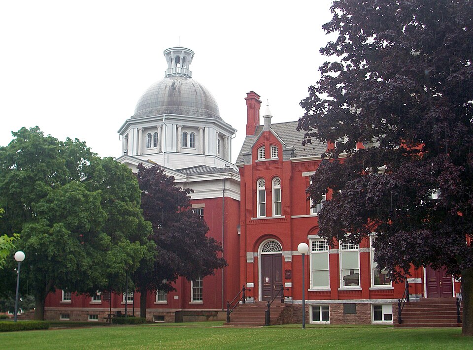 Photograph of Orleans County Courthouse Historic District