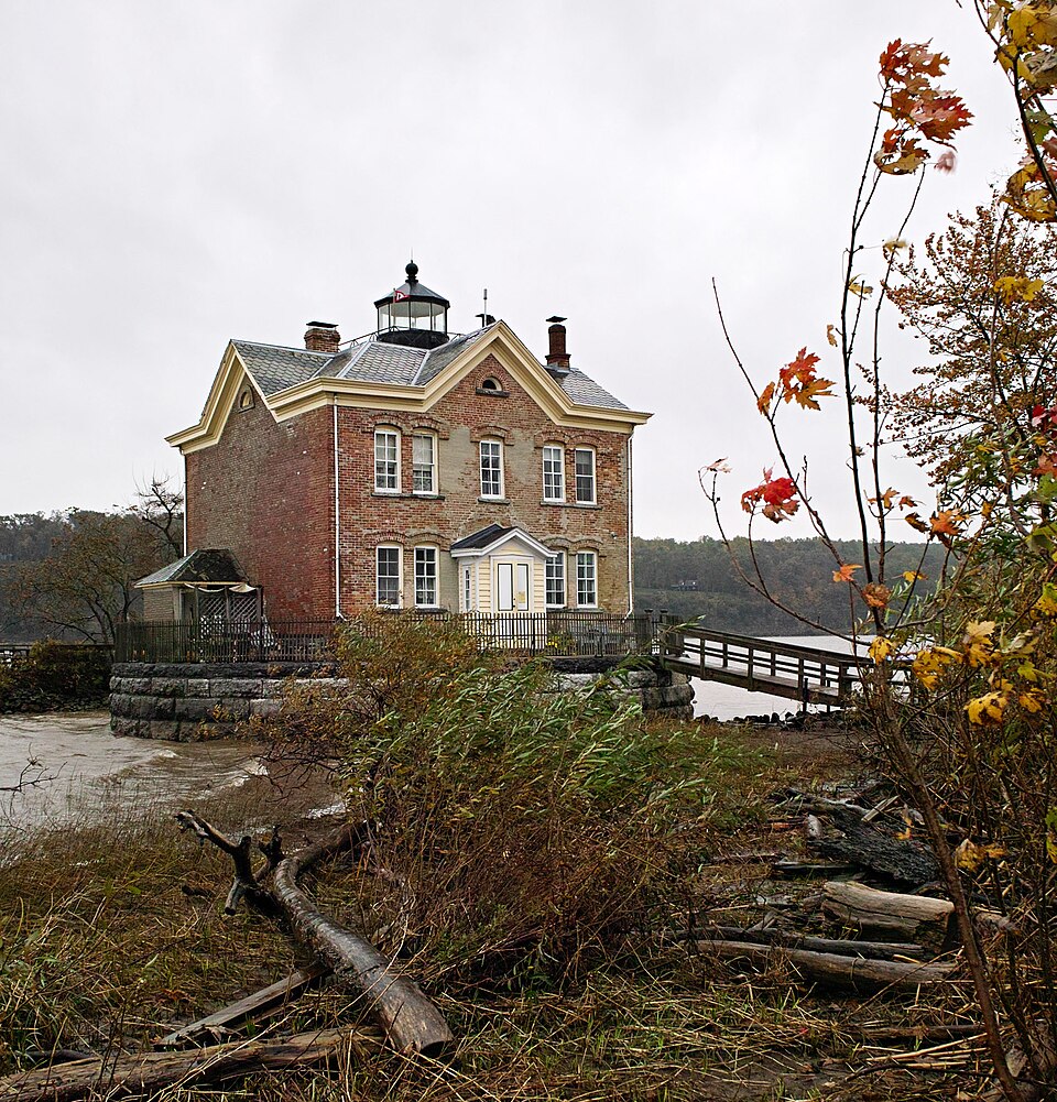 Photograph of Saugerties Light