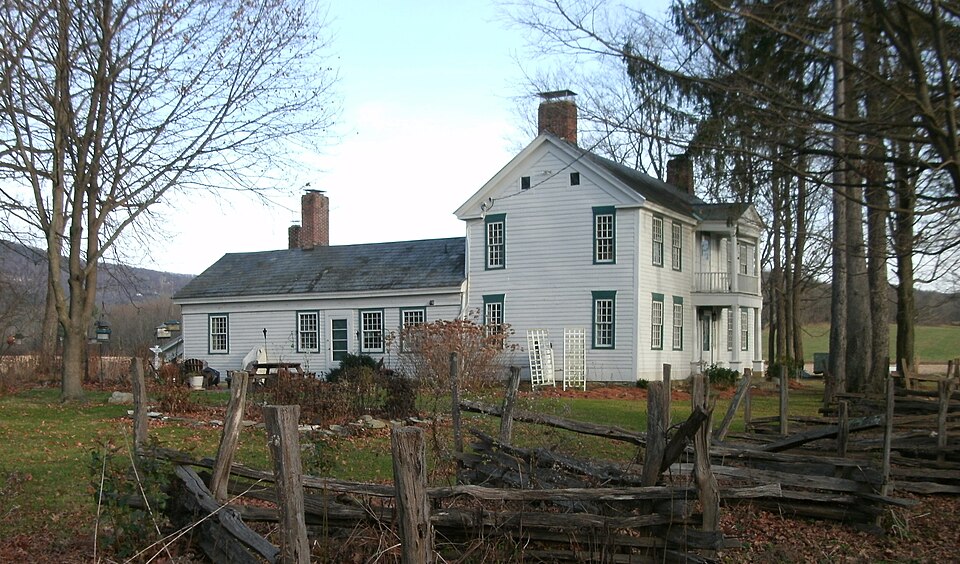 Photograph of White Creek Historic District