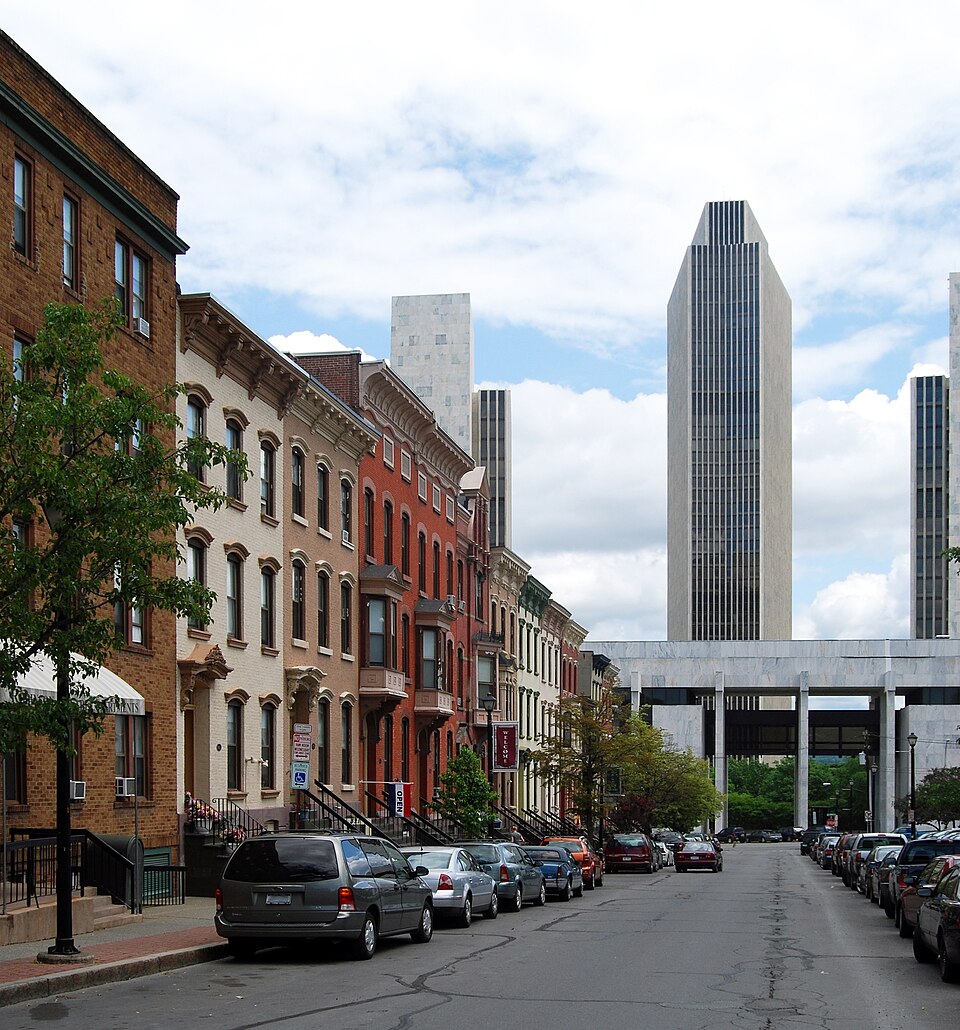 Photograph of Center Square/Hudson-Park Historic District