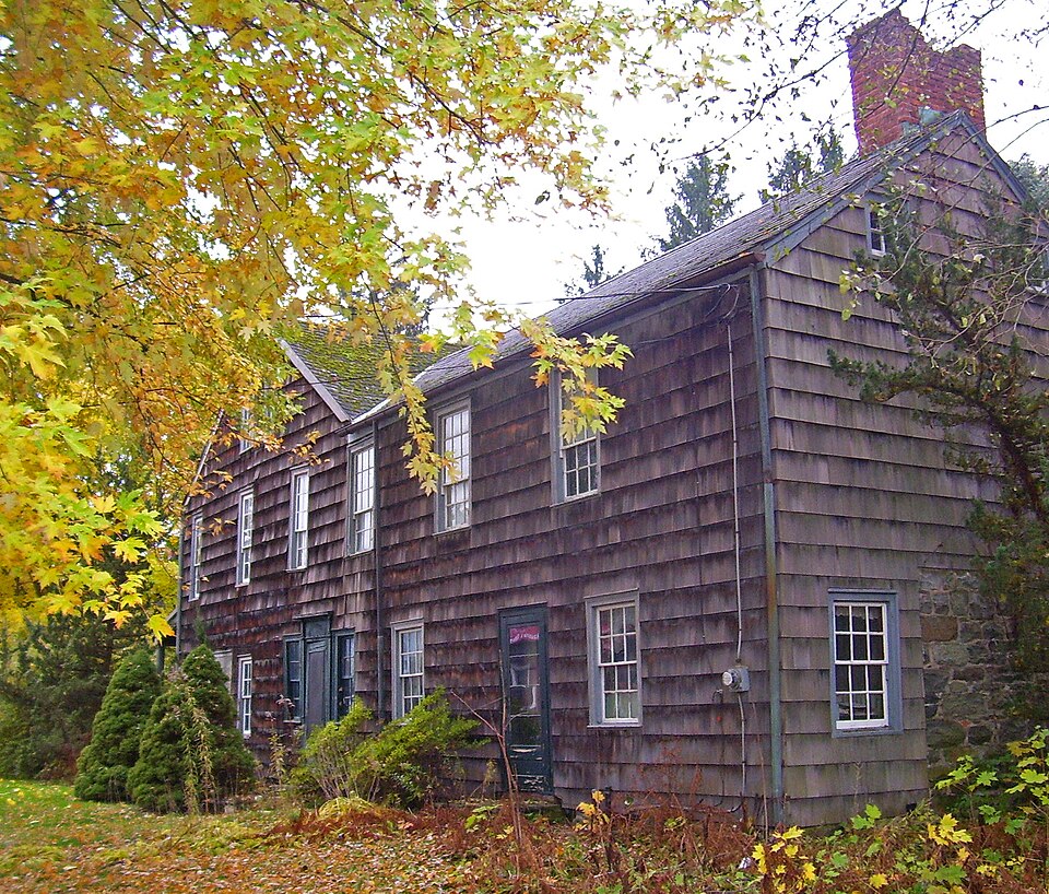 Photograph of Yelverton Inn and Store