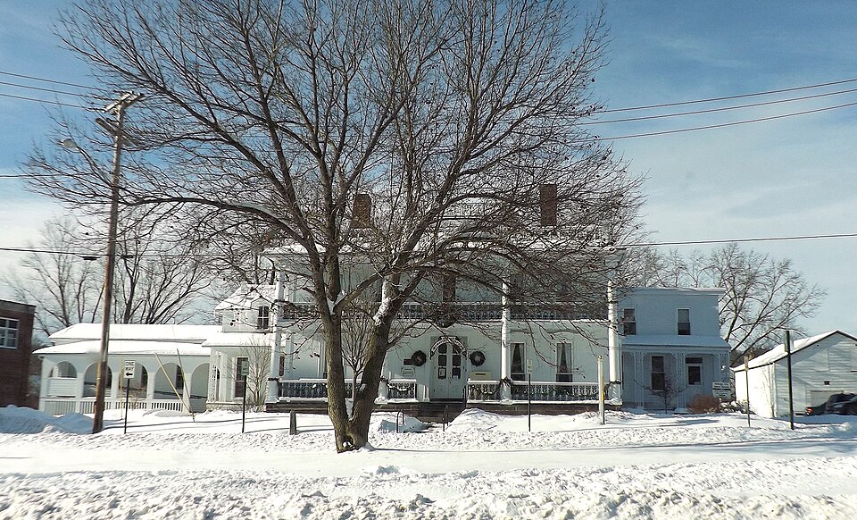 Photograph of Theodore Burr House