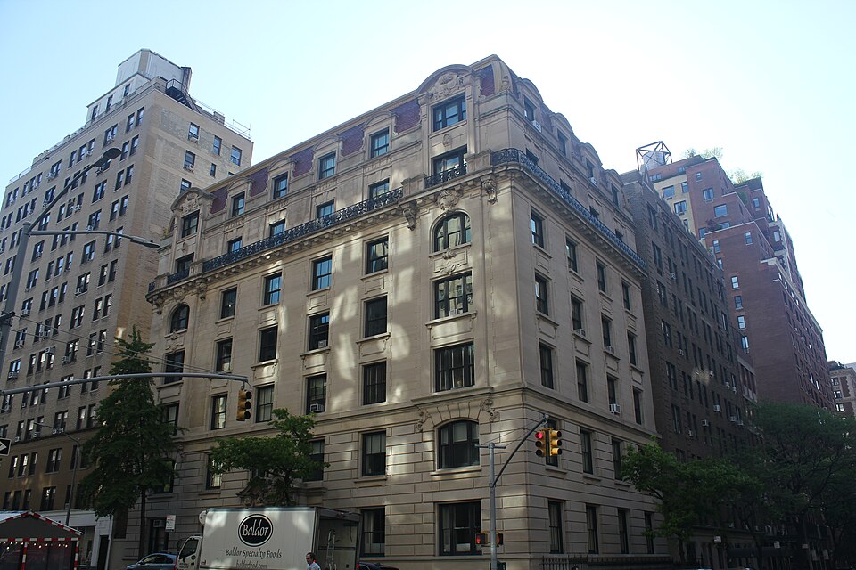 Photograph of 1261 Madison Avenue
