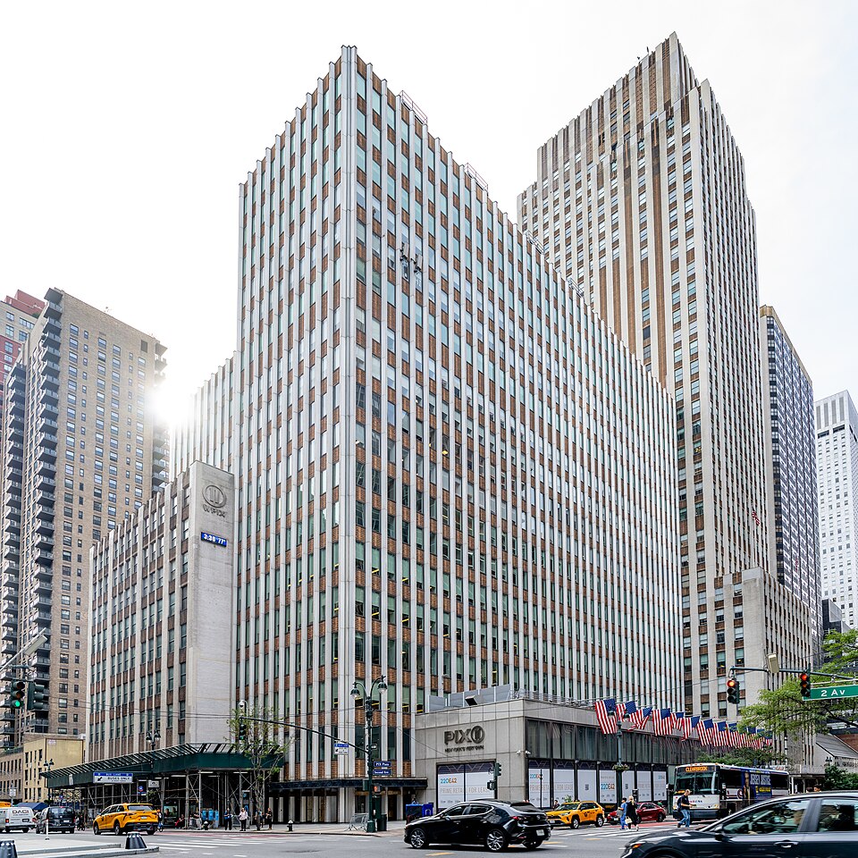Photograph of Daily News Building