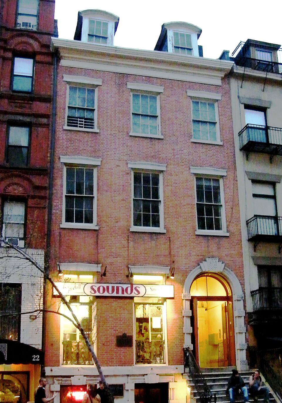 Photograph of Daniel LeRoy House