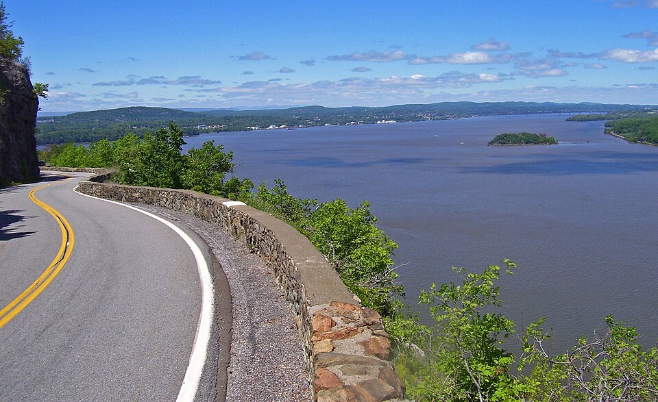 Photograph of Storm King Highway