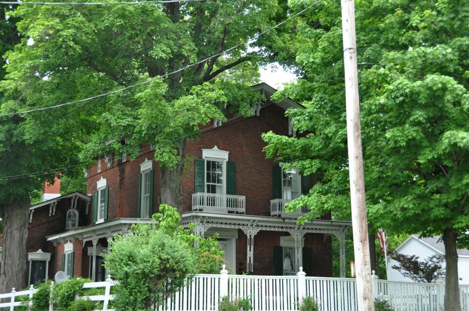 Photograph of Gerald Mack House