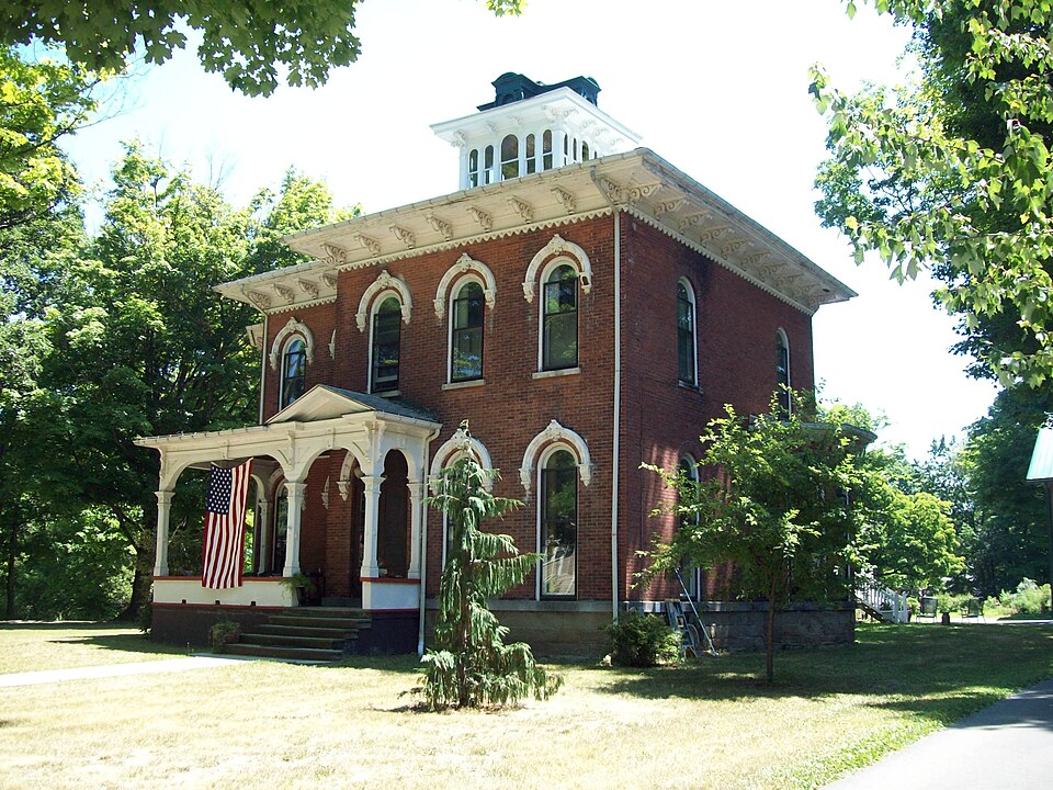 Photograph of Ward House