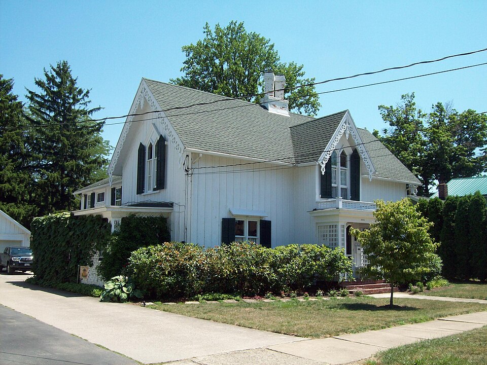 Photograph of York-Skinner House