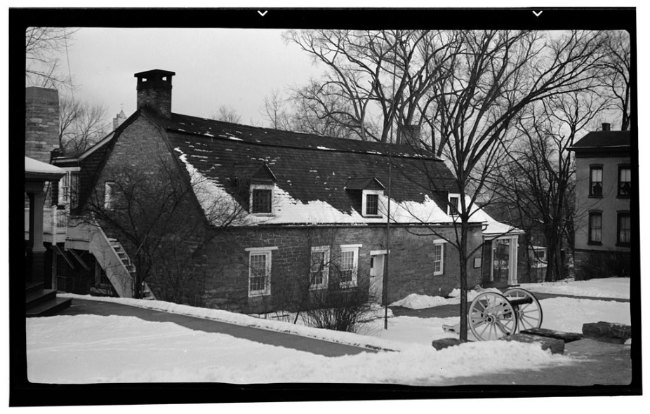 Photograph of Van Alstyne House