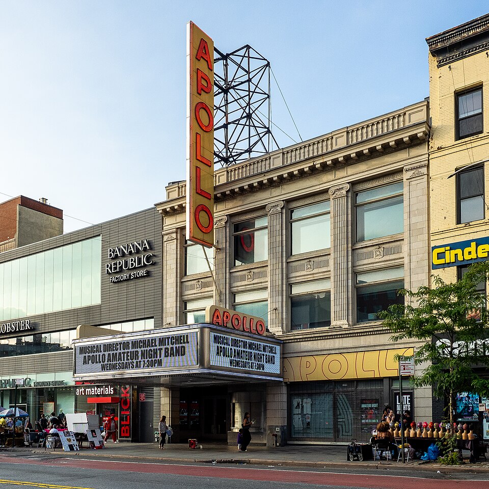 Photograph of Apollo Theater