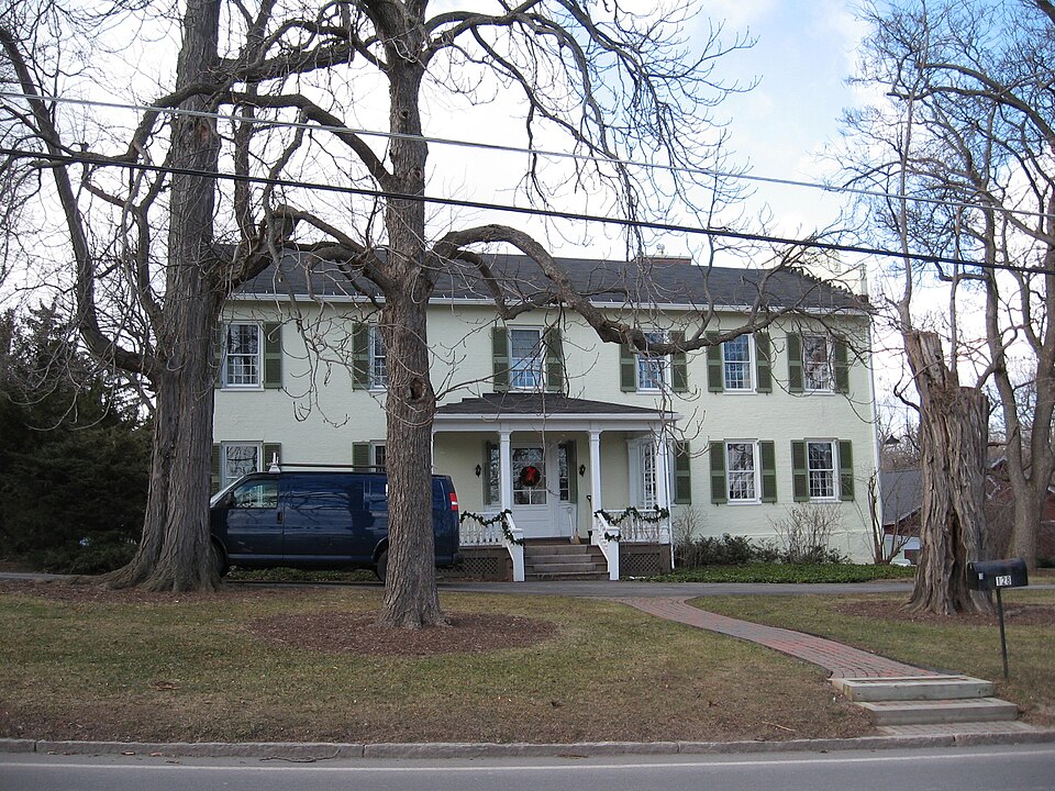 Photograph of Thaddeus Chapin House