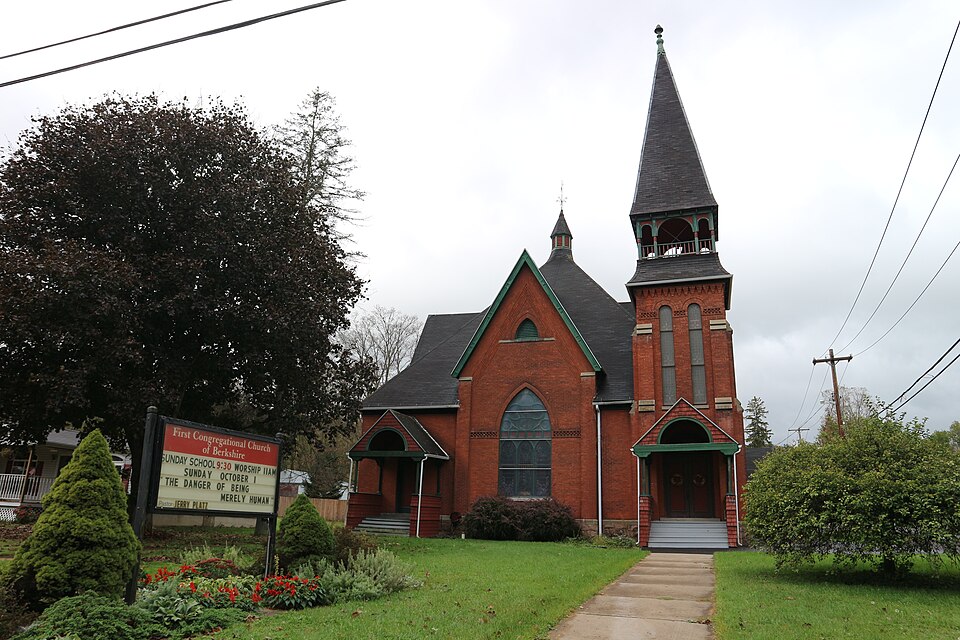 Photograph of First Congregational Church