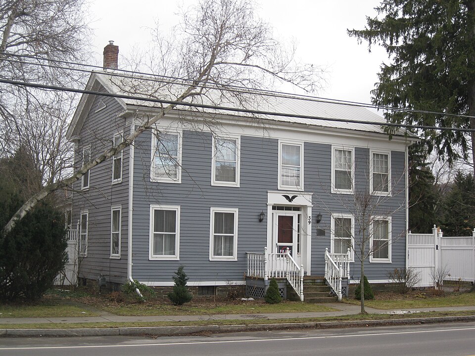 Photograph of Luther Clarke House
