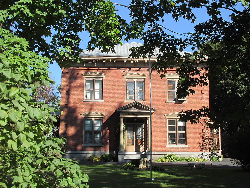 Photograph of James L. Dix House