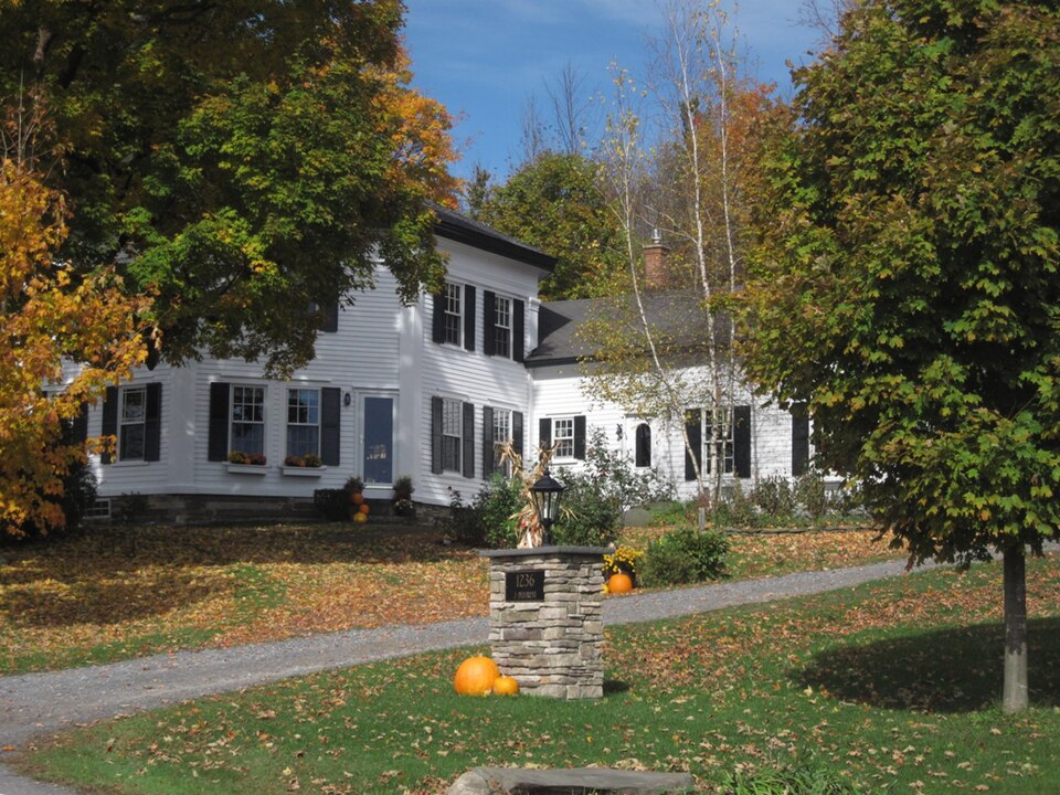 Photograph of Shute Octagon House