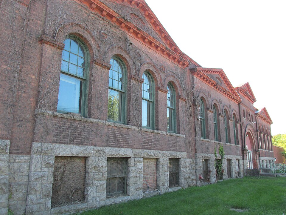 Photograph of Peyser and Morrison Shirt Company Building