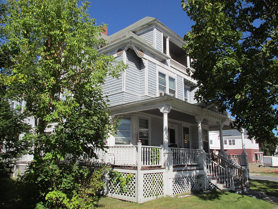 Photograph of Helen Wing House