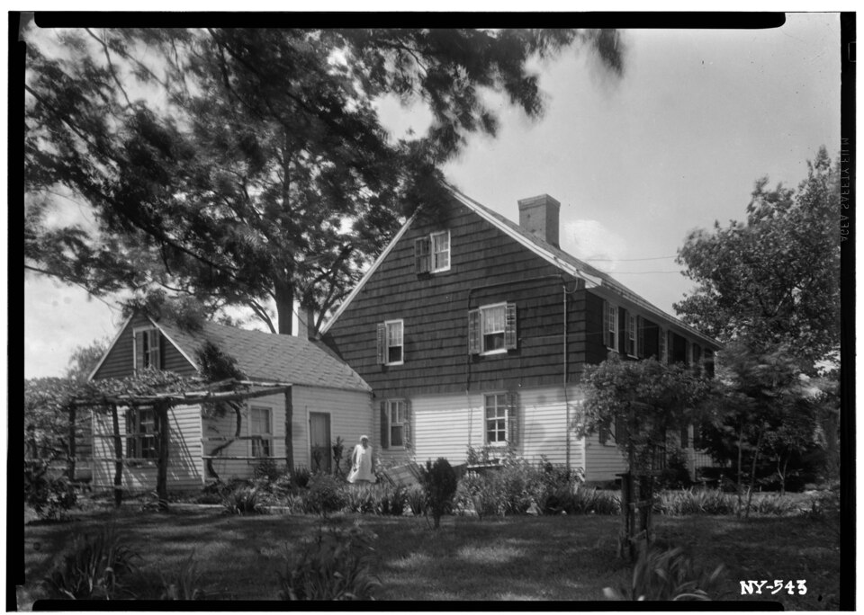 Photograph of Ezra Carll Homestead