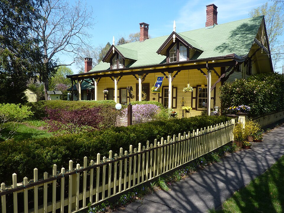 Photograph of Henry Townsend House