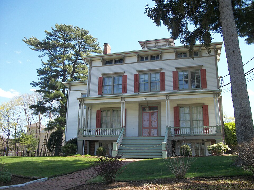 Photograph of Charles Woodhull House