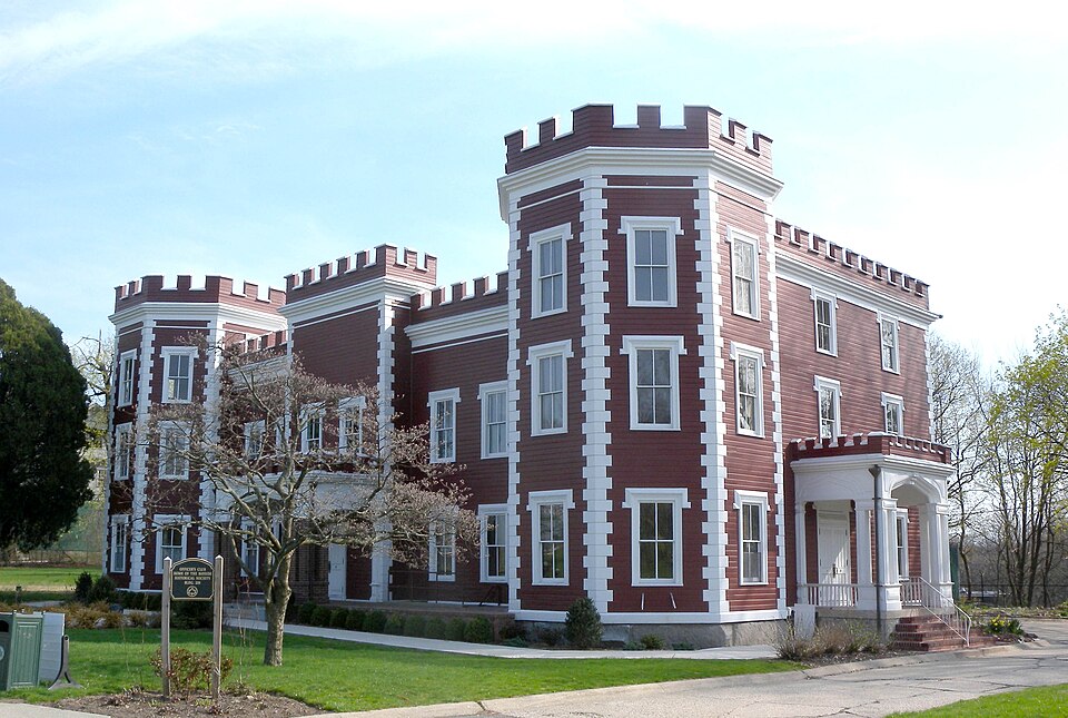 Photograph of Fort Totten Officers' Club