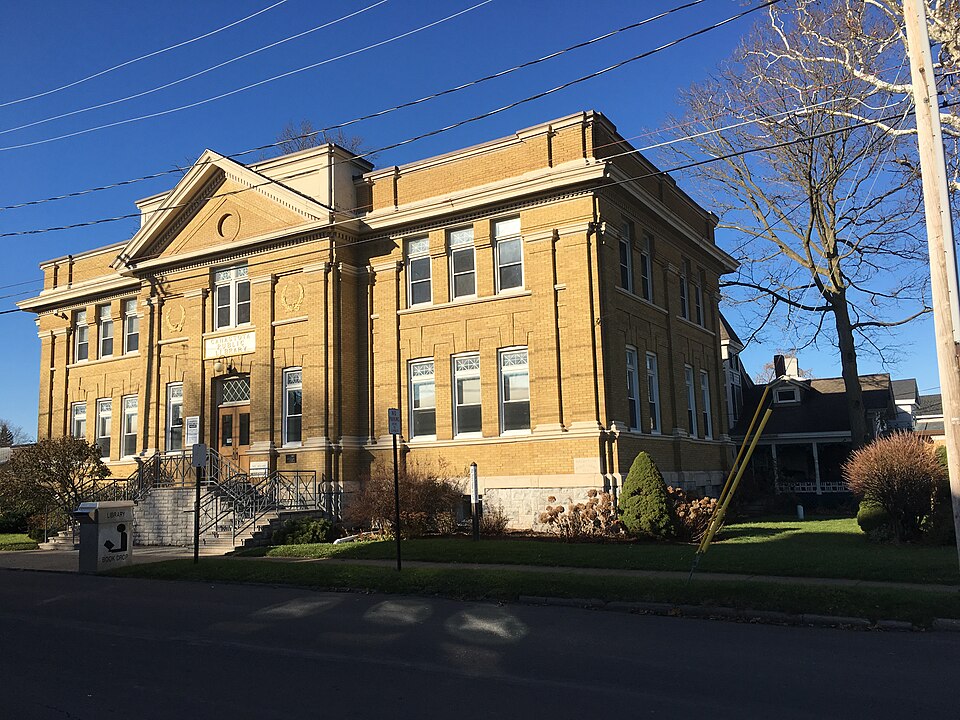 Photograph of Canastota Public Library