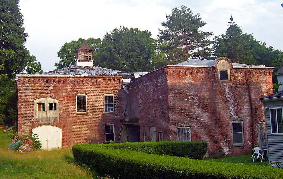 Photograph of Shay's Warehouse and Stable
