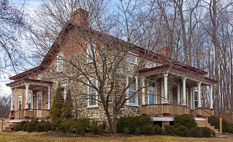 Photograph of Cox Farmhouse