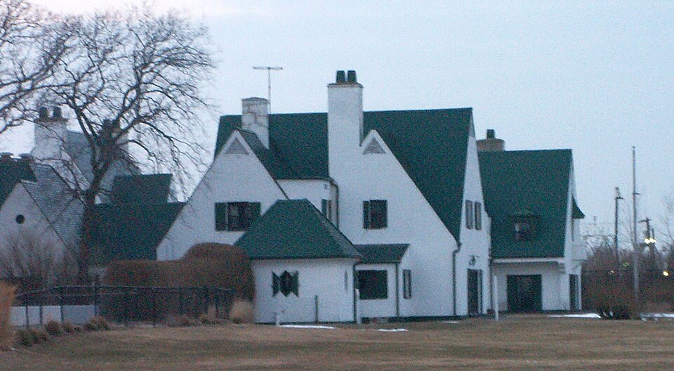 Photograph of Caleb Bragg Estate