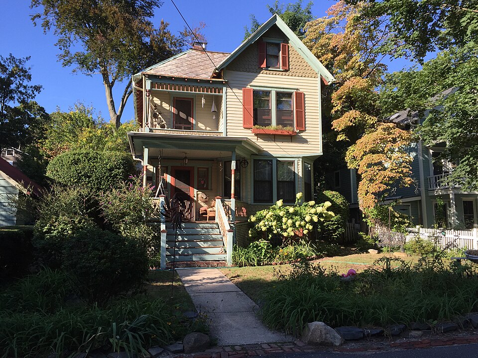 Photograph of House at 52 Eighteenth Avenue