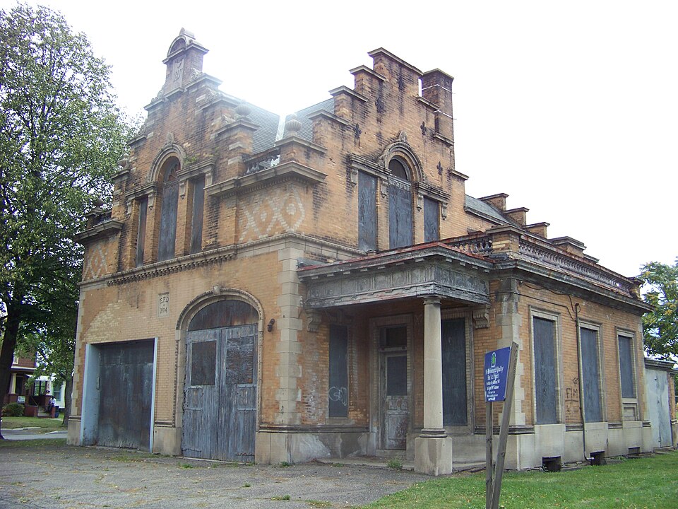 Photograph of Fire Station No. 4