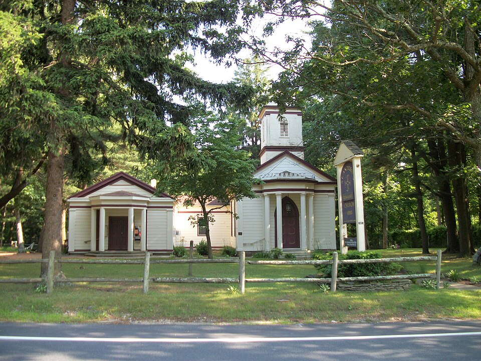 Photograph of St. Andrew's Episcopal Church