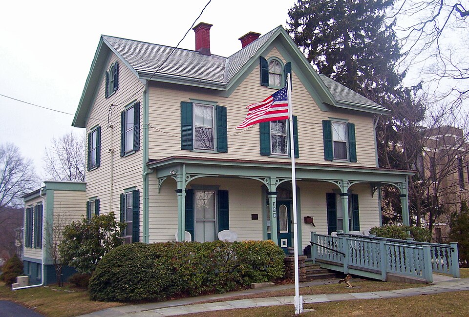 Photograph of Richard Austin House
