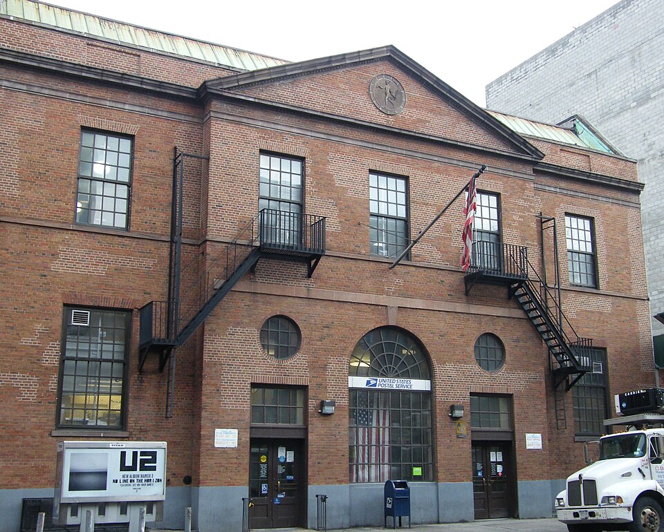 Photograph of United States Post Office Knickerbocker Station