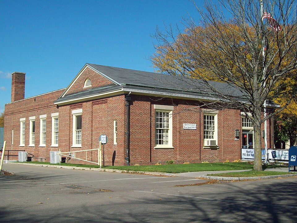 Photograph of United States Post Office