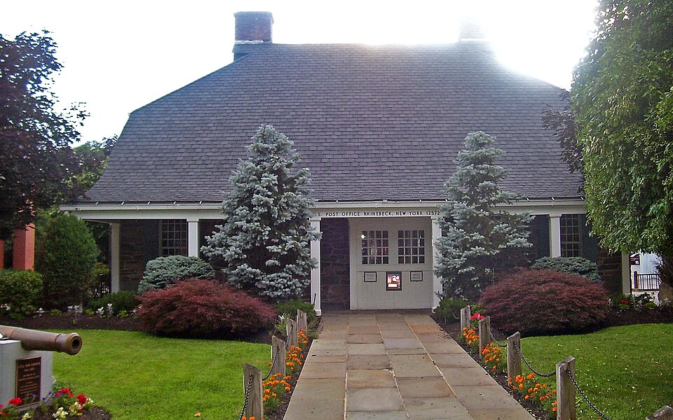Photograph of United States Post Office