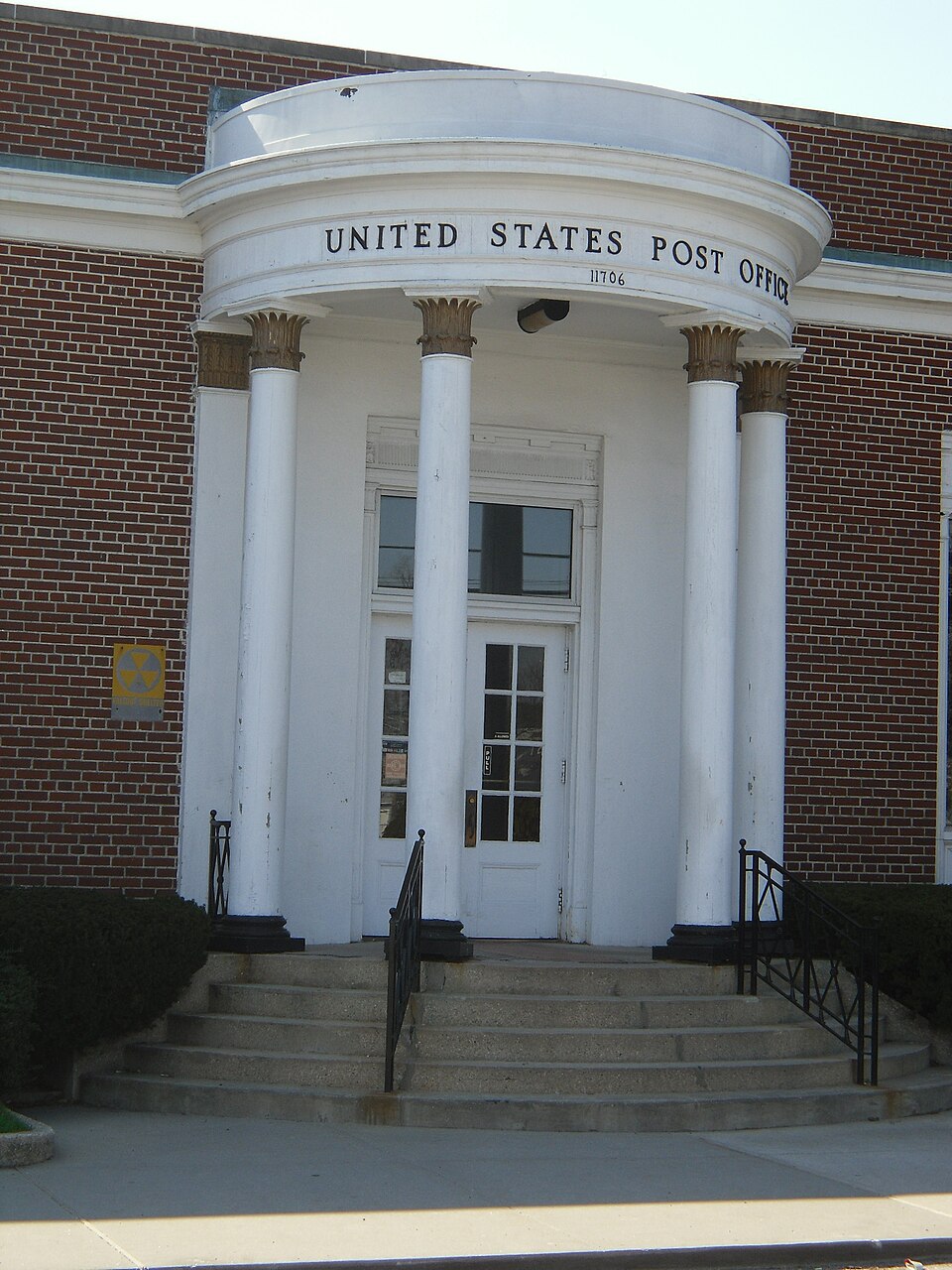 Photograph of United States Post Office