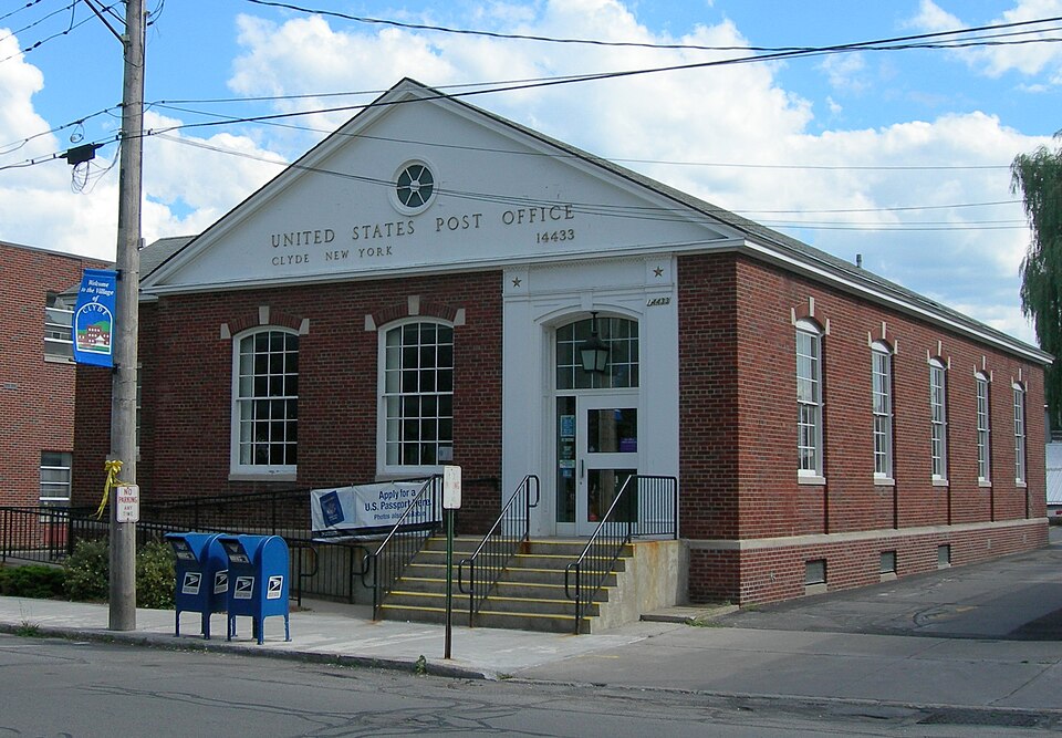 Photograph of United States Post Office
