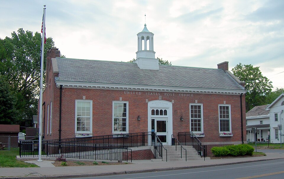 Photograph of United States Post Office