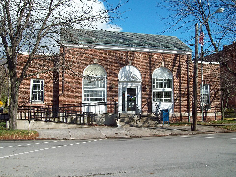Photograph of United States Post Office