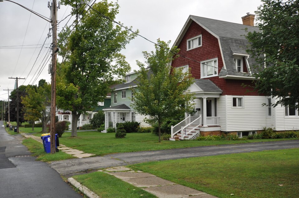 Photograph of Amherst Avenue Historic District