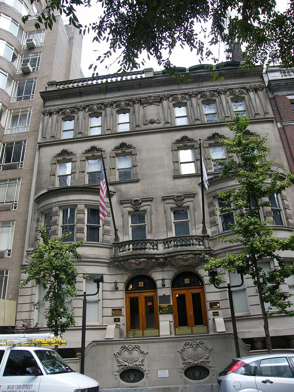 Photograph of Residences at 5-15 West 54th Street
